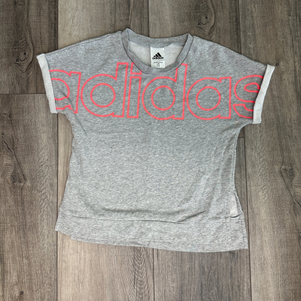 Adidas Short sleeve sweatshirt
